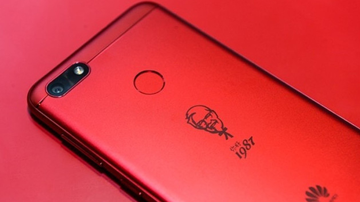 KFC เปิดตัวสมาร์ทโฟนของตัวเอง<br>เป็นรุ่นหนึ่งของ Huawei Y7 